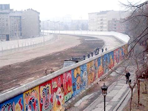 berlin wall wiki